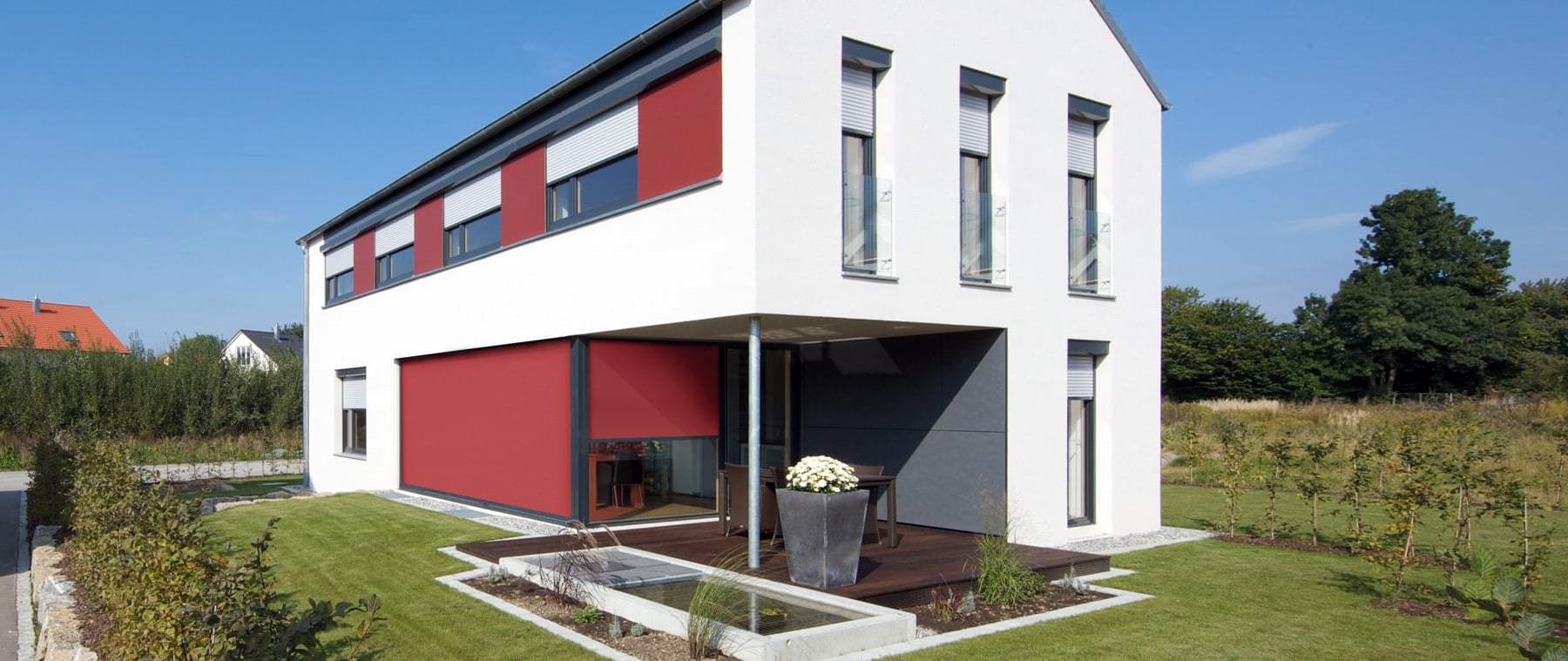 Haus mit Rollläden