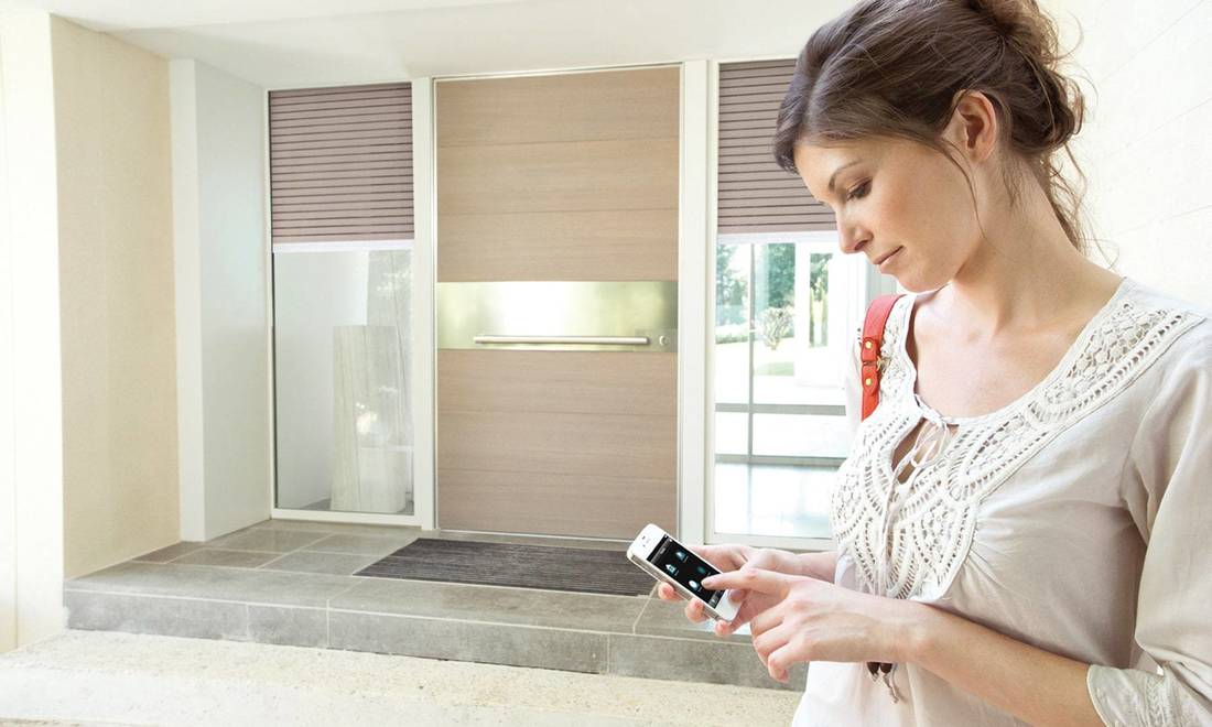 Per Smartphone und Tablet steuerbar von Schmid